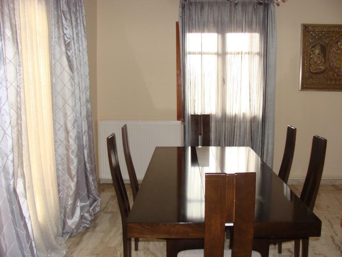 شقة Family Cozy House نافبليو المظهر الخارجي الصورة